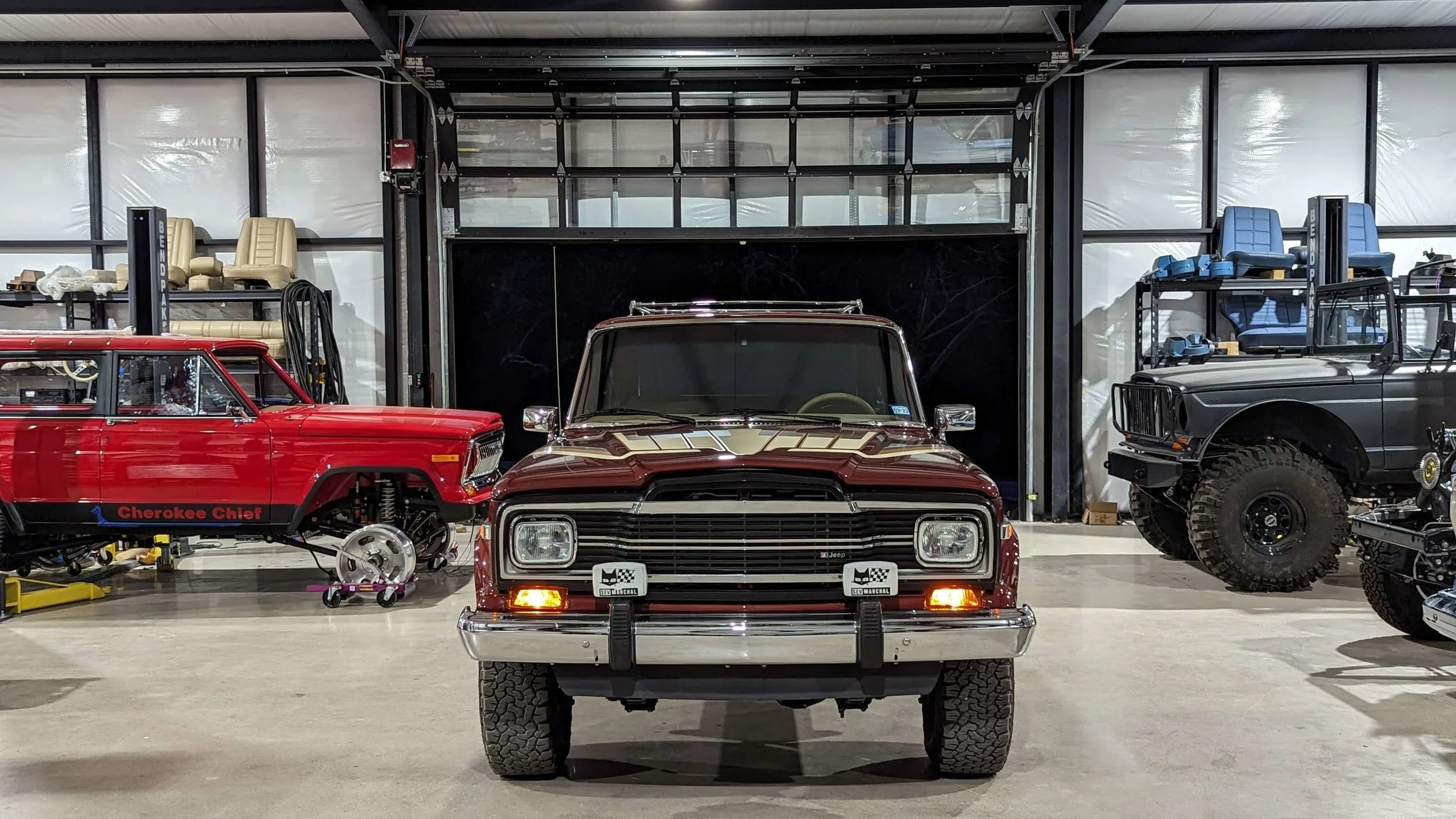 年代物 6.7kgの鷹さん(鷲さん)antique hawk or eagle 1979 Cherokee Golden Eagle restoration | Jeep Heritage – Classic